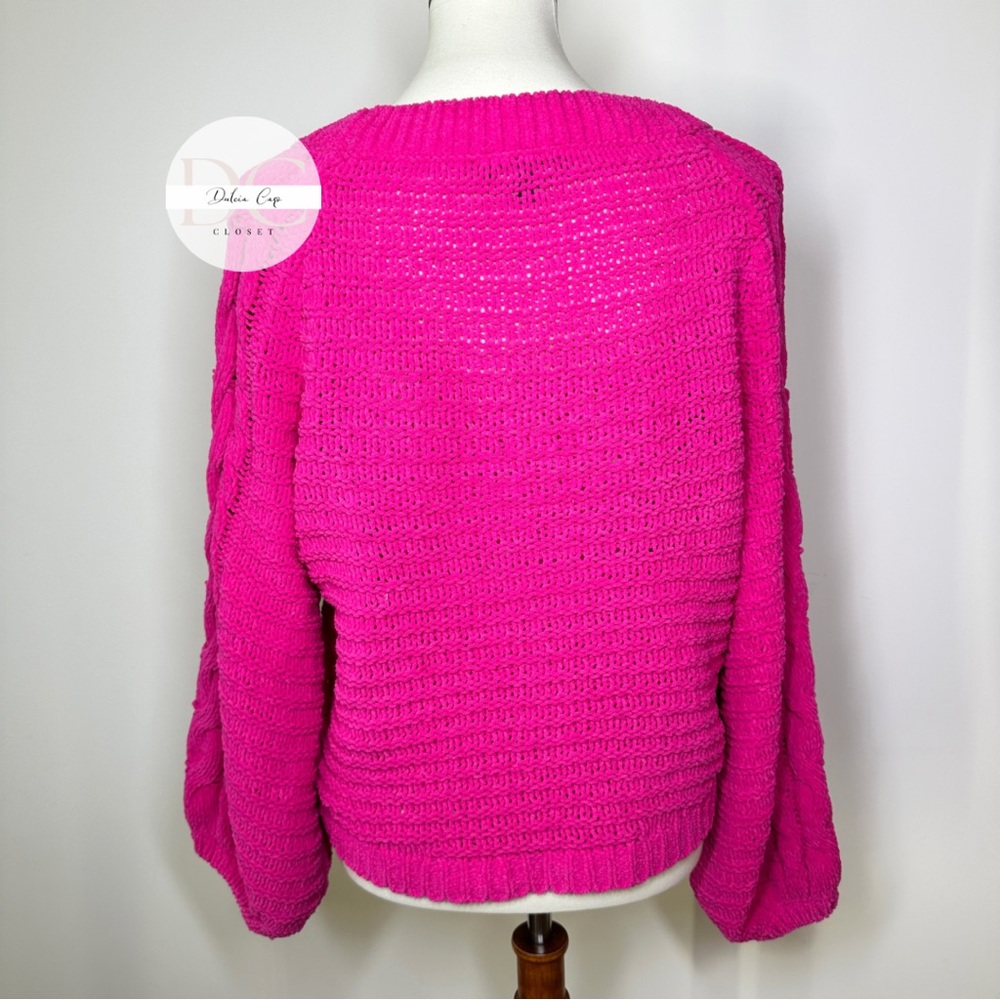 EXPRESS Pink Knit Sweater Size Small - Picture 7 of 9